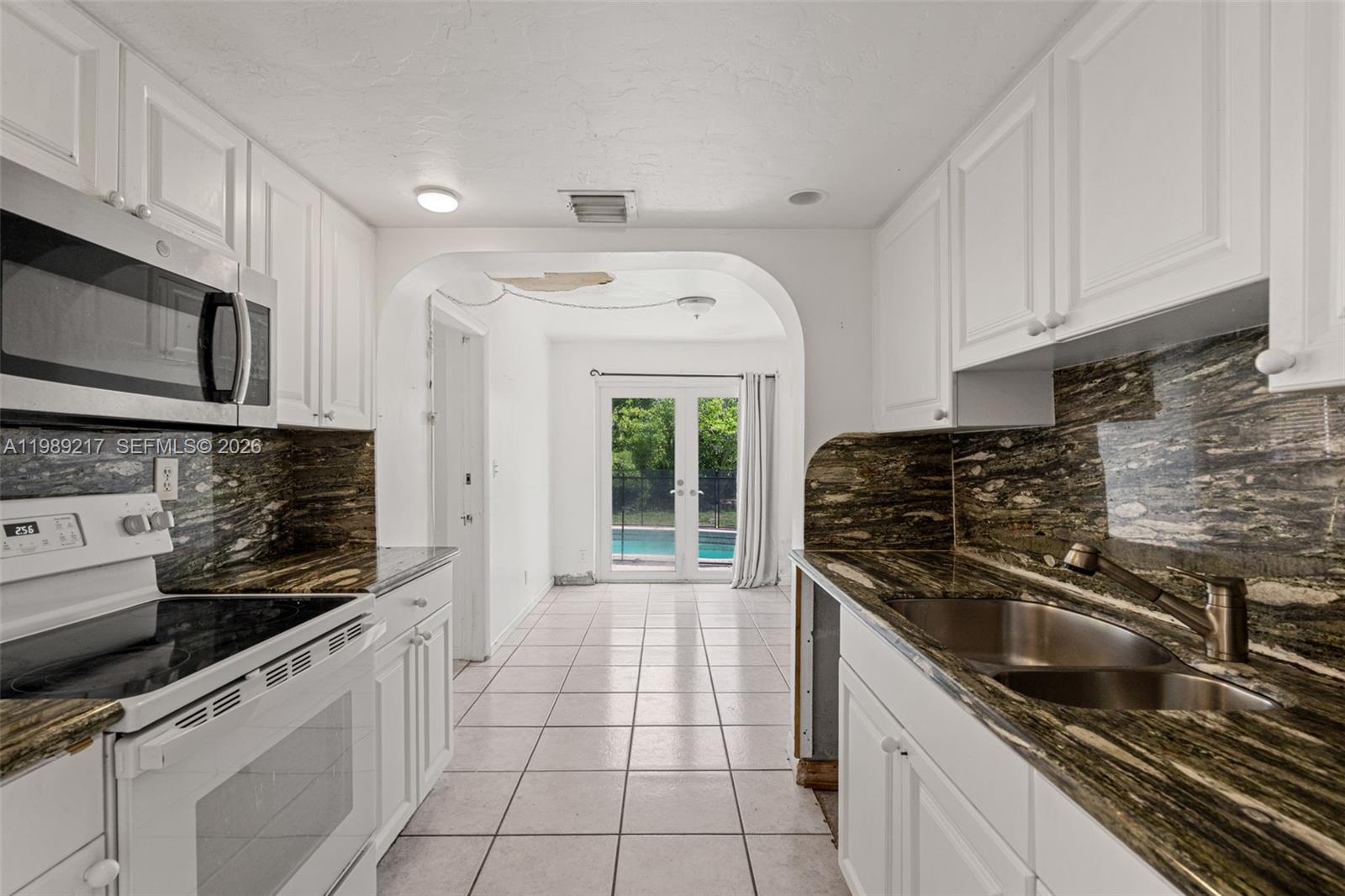 POMPANO BEACH HIGHLANDS 3 - Residential
