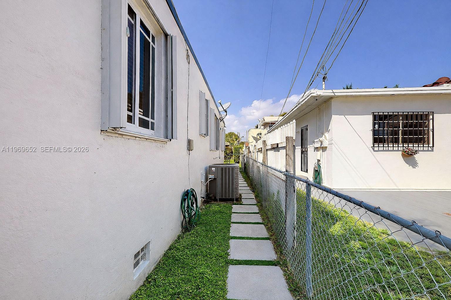 OSCEOLA HIGHLANDS - Residential