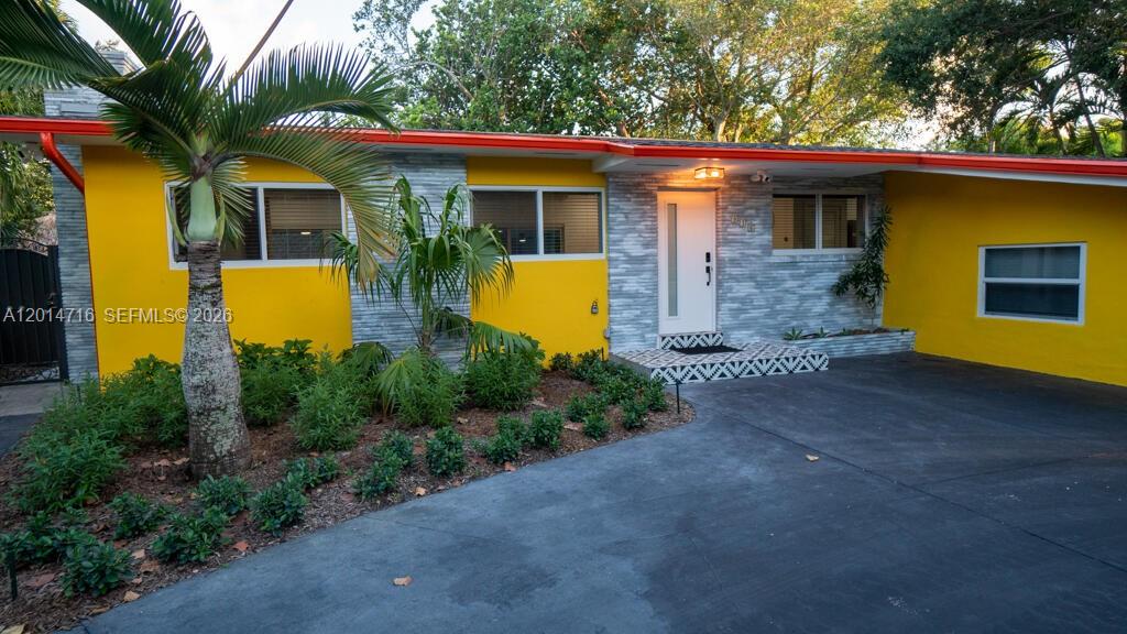 IRONS MANOR 3RD ADDN - Residential