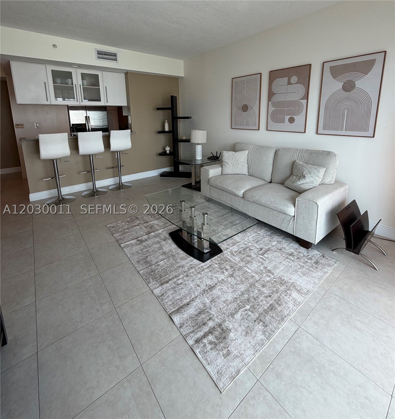 275 NE 18th 1709