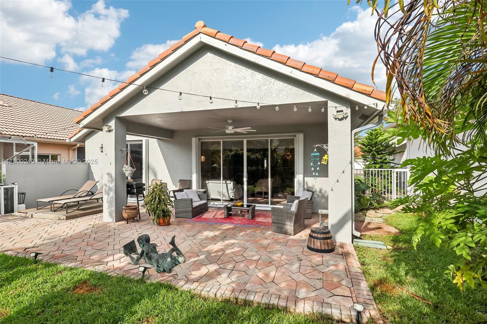 GRAND CYPRESS - Residential