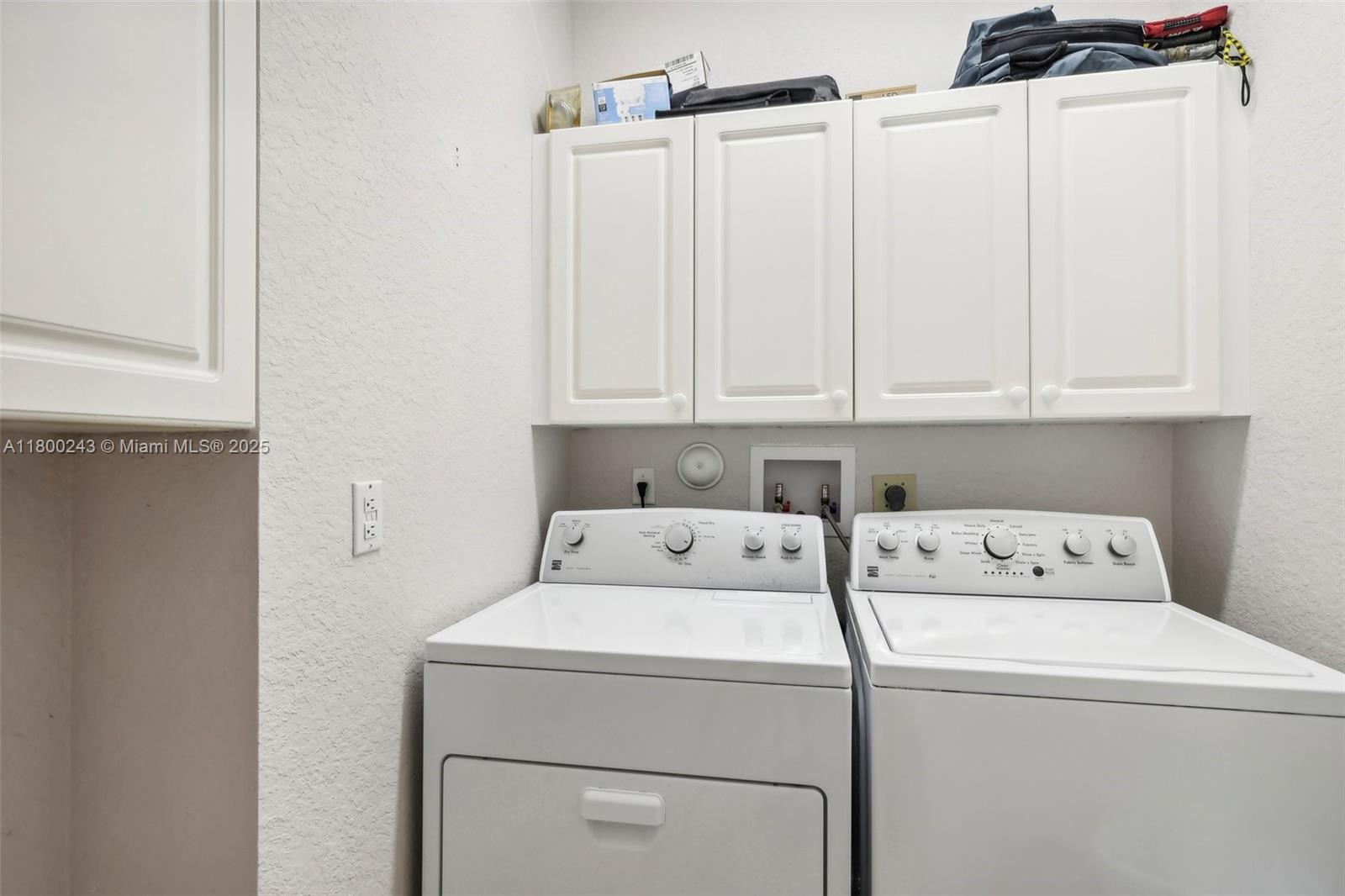 GRAND CYPRESS - Residential