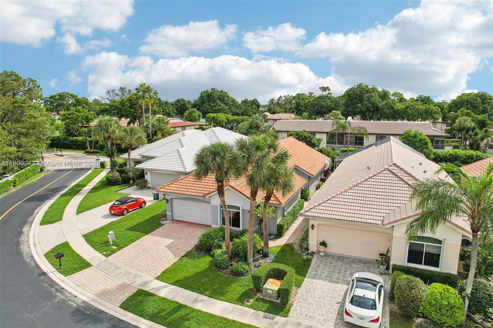 GRAND CYPRESS - Residential