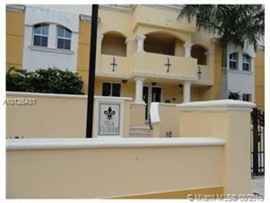 Luxury Mediterranean Building. Heart of Coral Gables. Built 2006. 1 Block to Ponce de Leon, walk to Miracle Mile. 2Br, 2Bth. Nice split plan. Gorgeous view of Downtown Coral Gables from every room. Spacious balcony. Breakfast room, European Kitchen with G ranite counter tops, wood cabinets.  Impact Windows, Secure building.  two assigned parking spaces. Covered/gated. One block to trolley route. High profile & Location building.