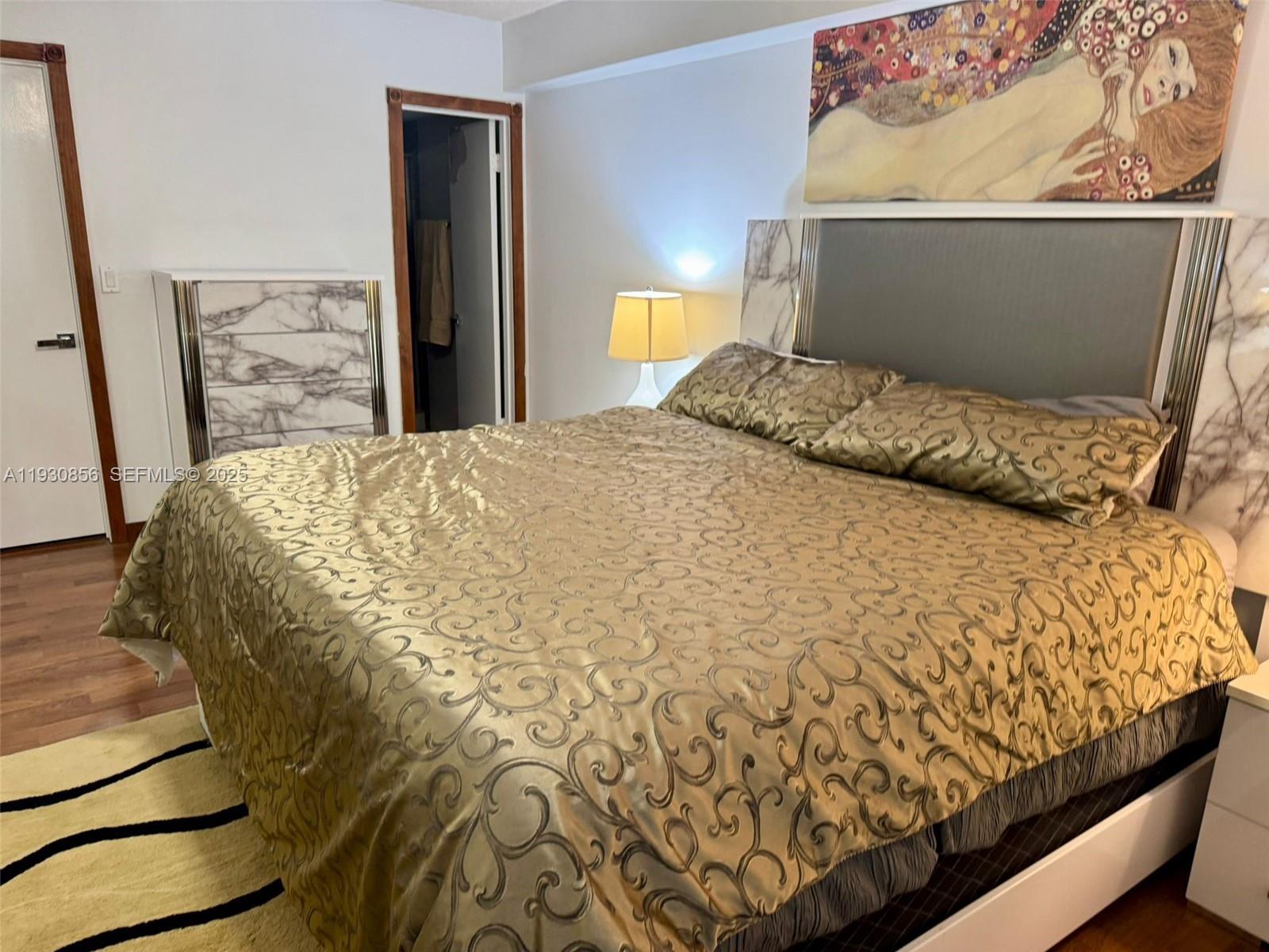 THE ISLES CONDO - Residential