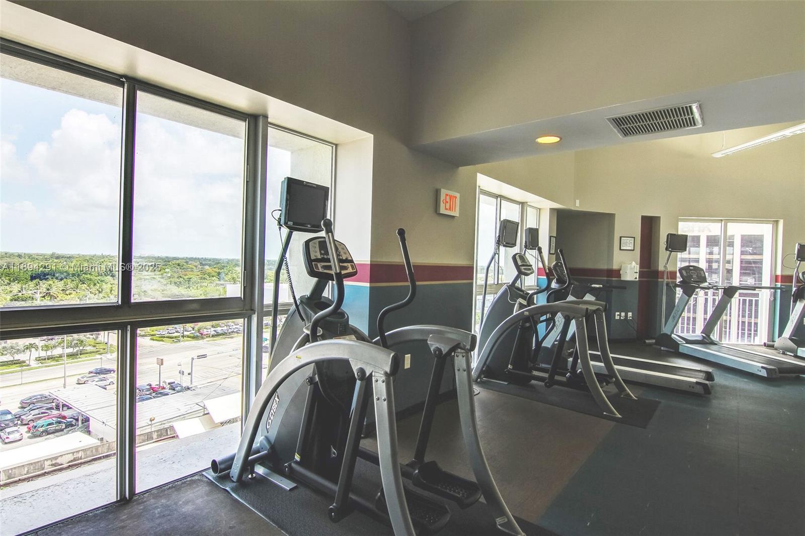 DOWNTOWN DADELAND CONDO N - Residential