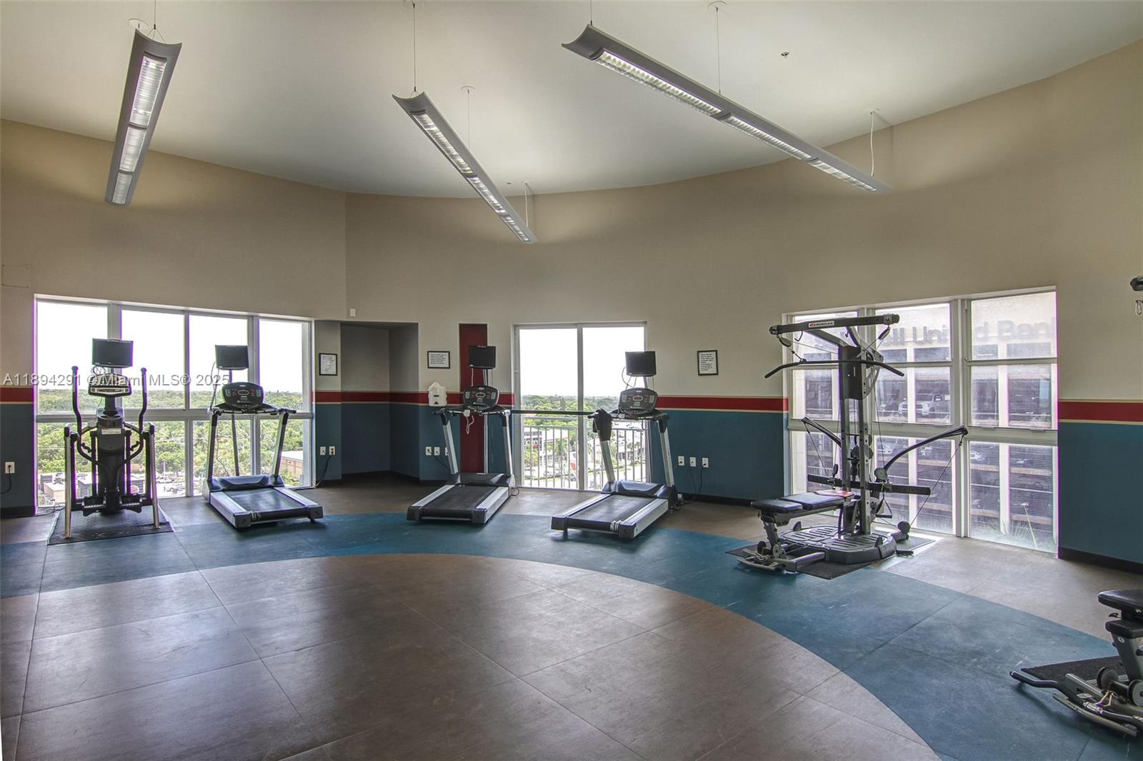 DOWNTOWN DADELAND CONDO N - Residential