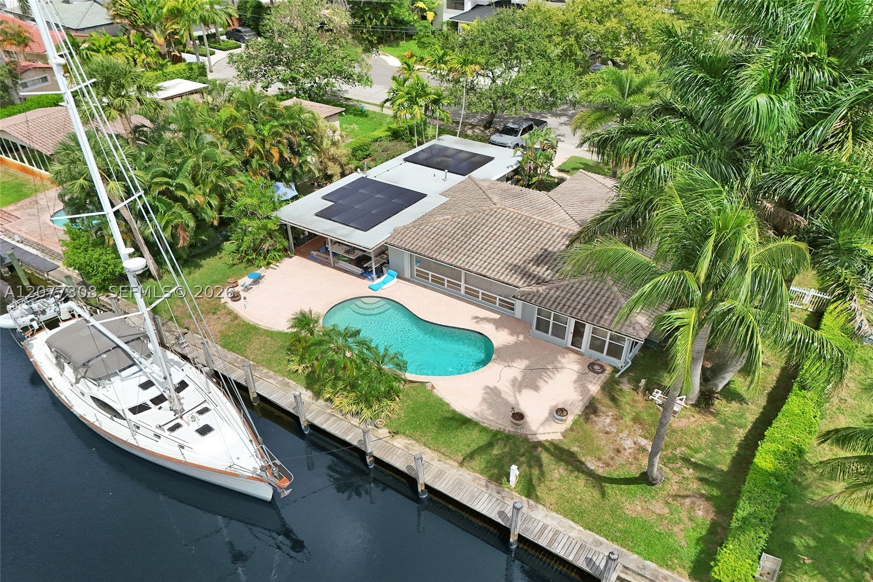 1312 Tangelo Isle