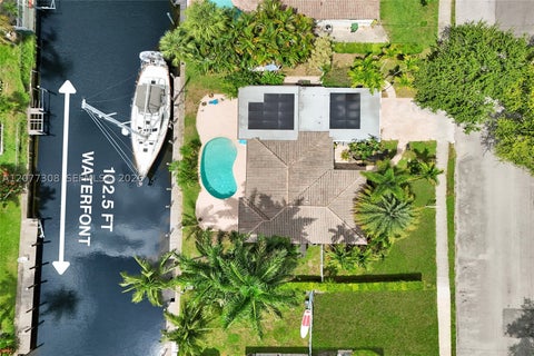 Photo of 1312 Tangelo Isle, Fort Lauderdale, FL 33315 (MLS # A12077308)