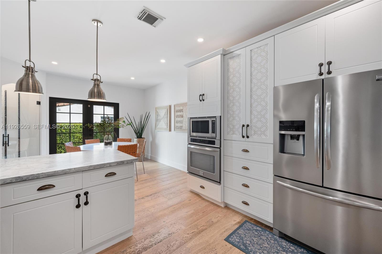 GRANADA GROVES - Residential