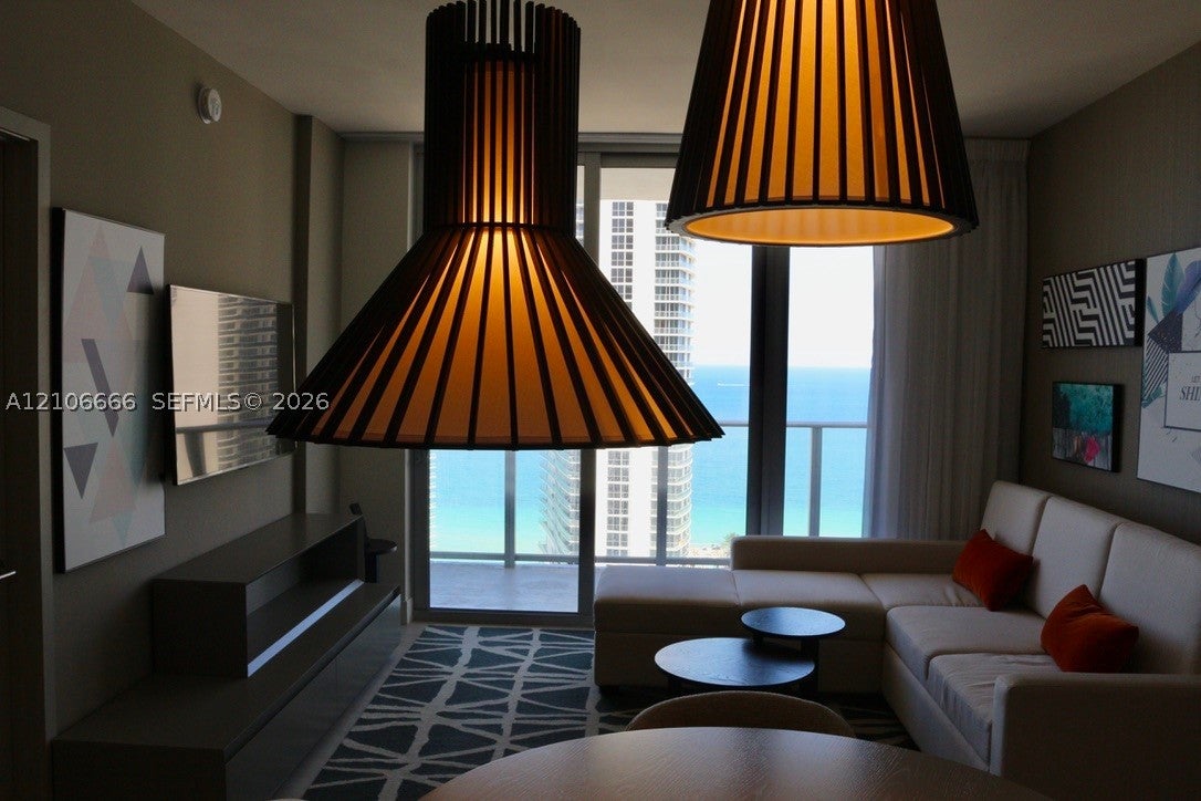 4010 S Ocean Dr R2607