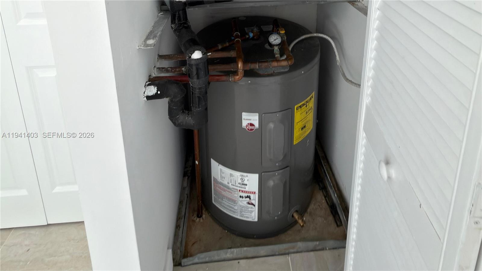 360 CONDO A - Residential