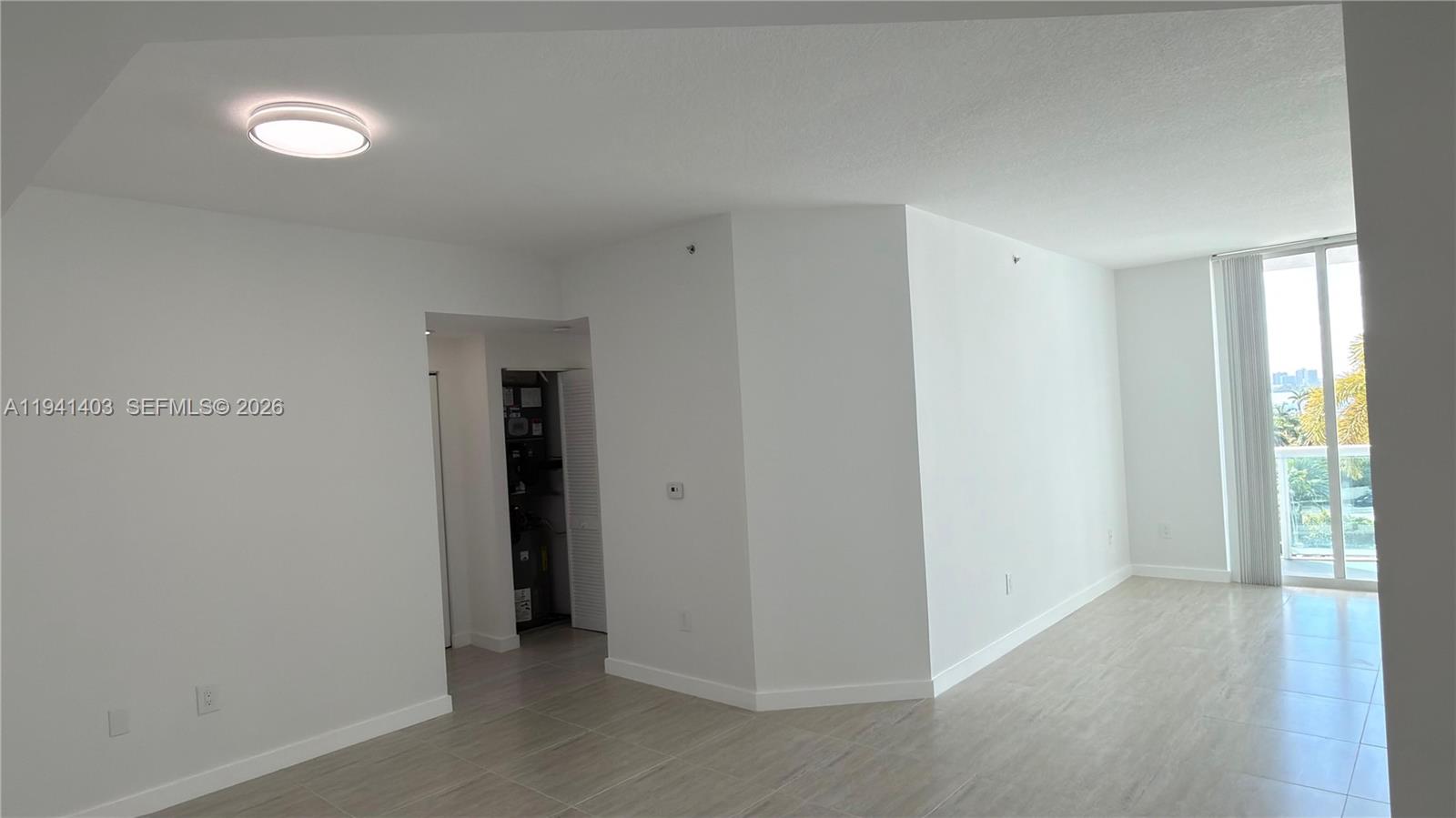 360 CONDO A - Residential