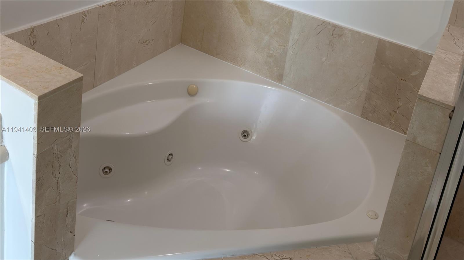 360 CONDO A - Residential