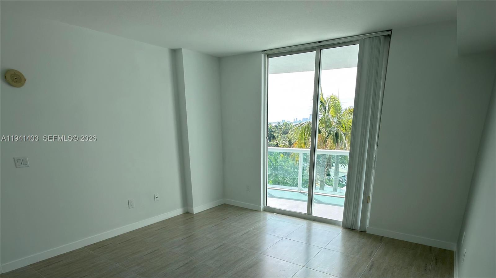 360 CONDO A - Residential