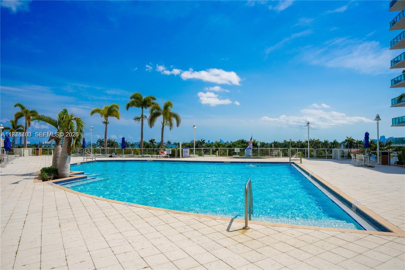 360 CONDO A - Residential