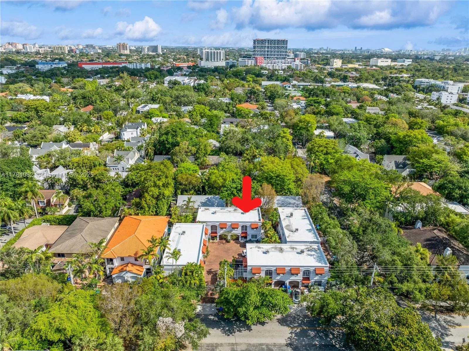 Miami, Florida 33133, United States, 3 Bedrooms Bedrooms, ,3 BathroomsBathrooms,Residential,Active,113460