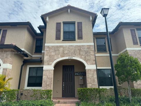 11325 W 34th Way Hialeah FL 33018