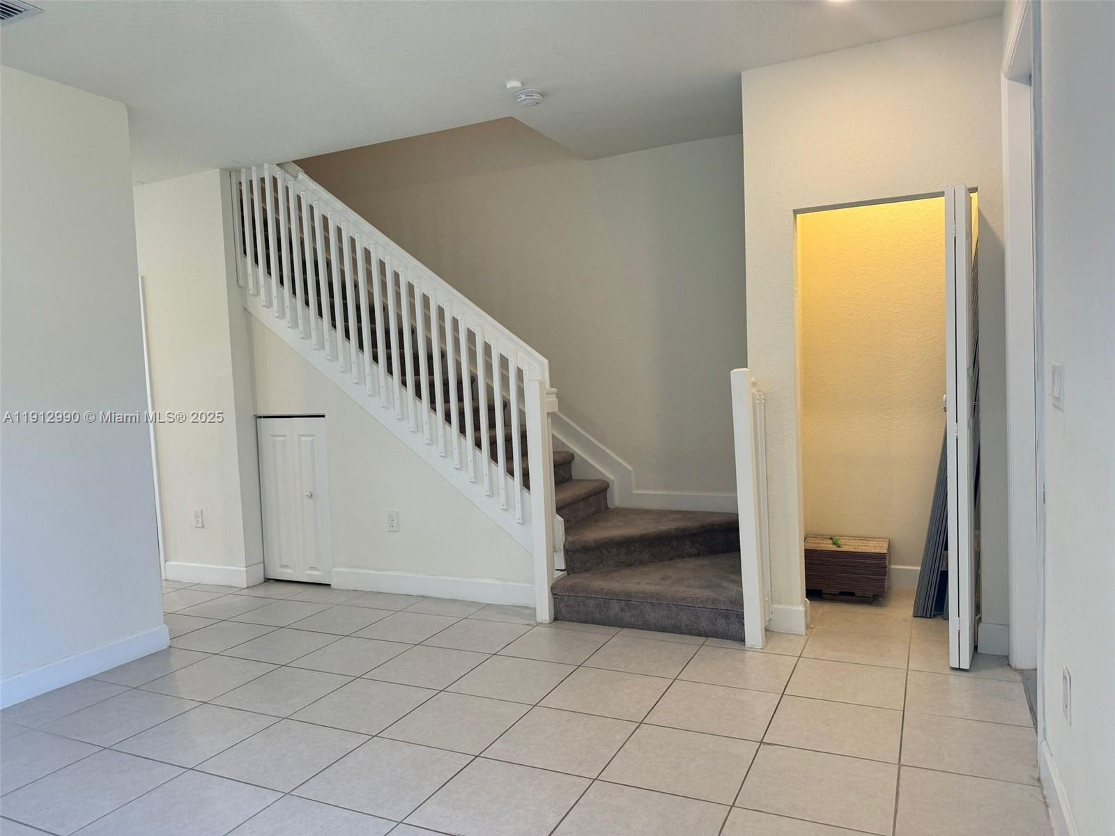 AQUABELLA NORTH - Residential