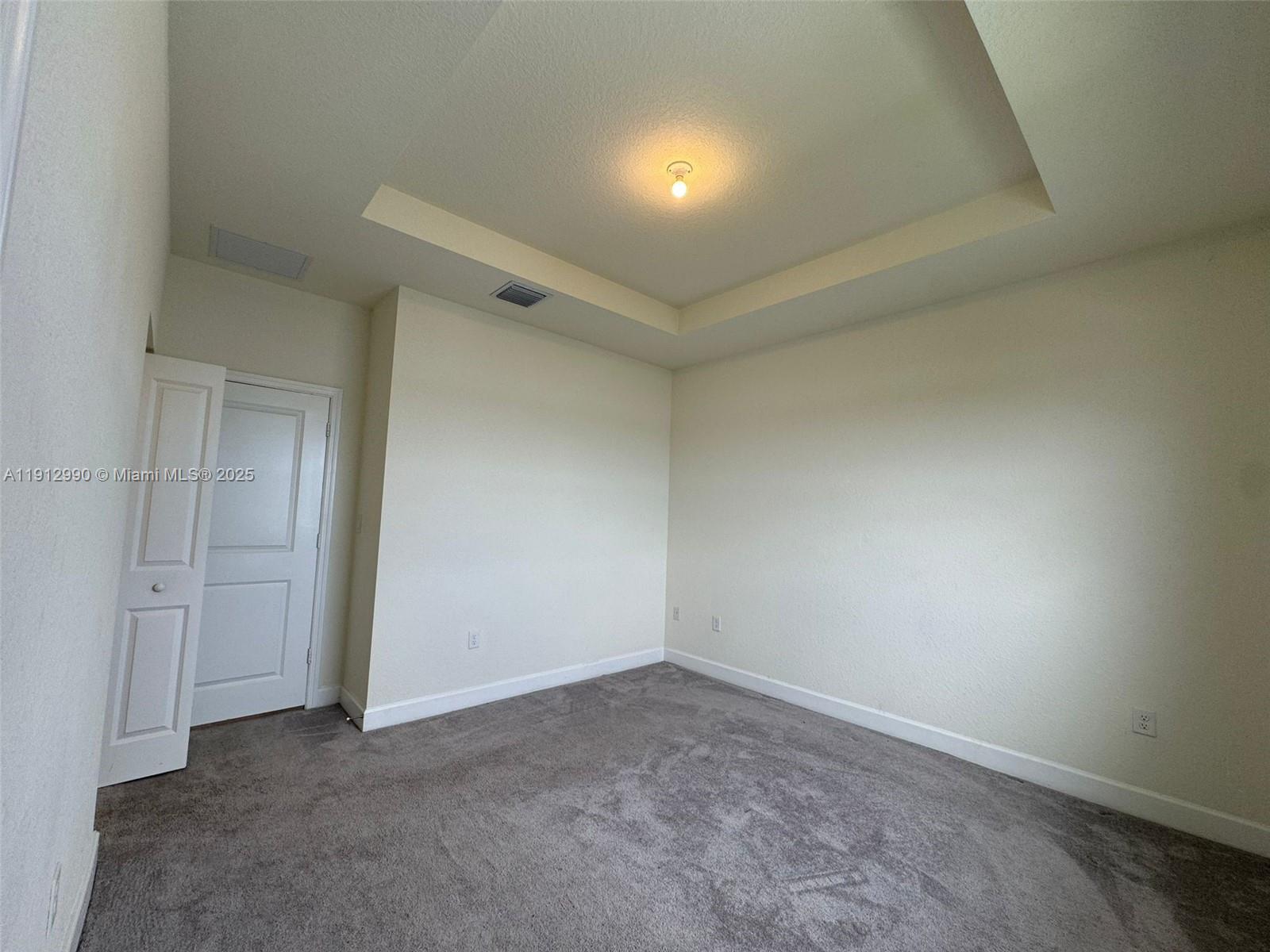 AQUABELLA NORTH - Residential