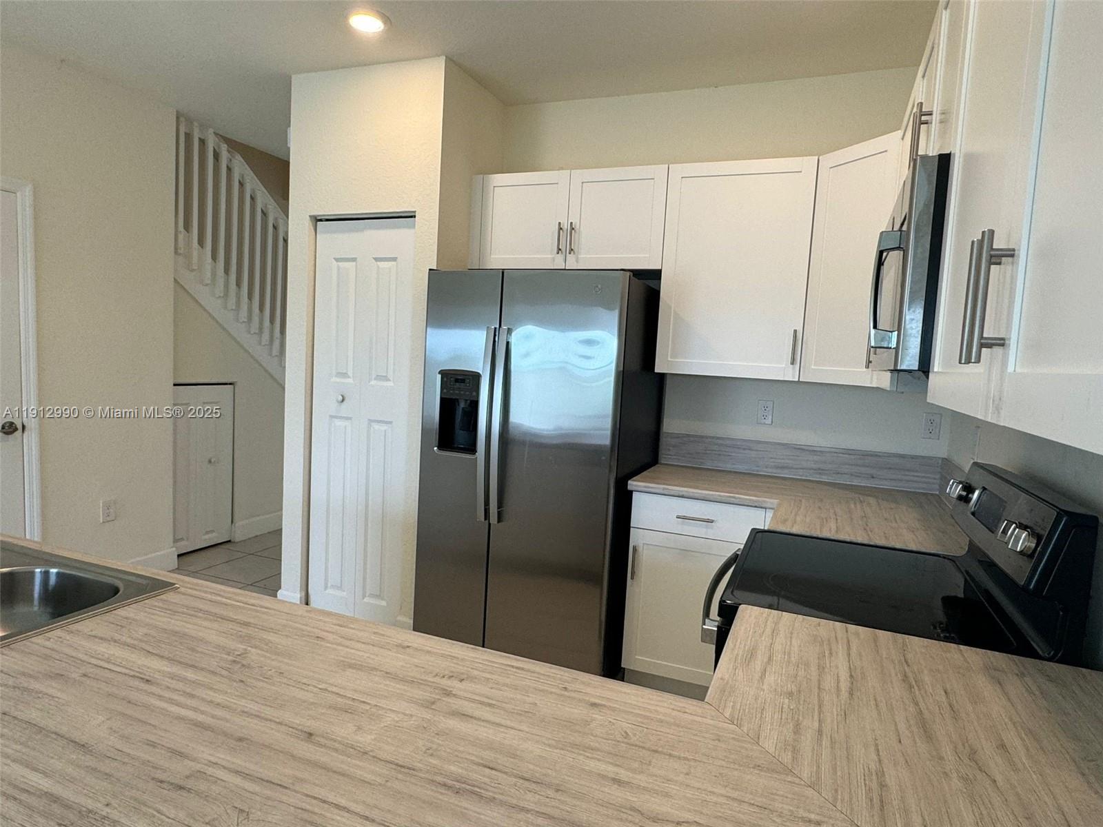 AQUABELLA NORTH - Residential