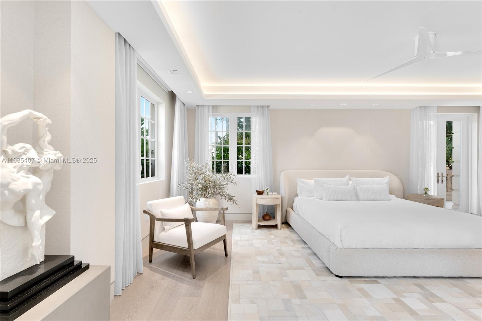 FISHER ISLAND - Residential