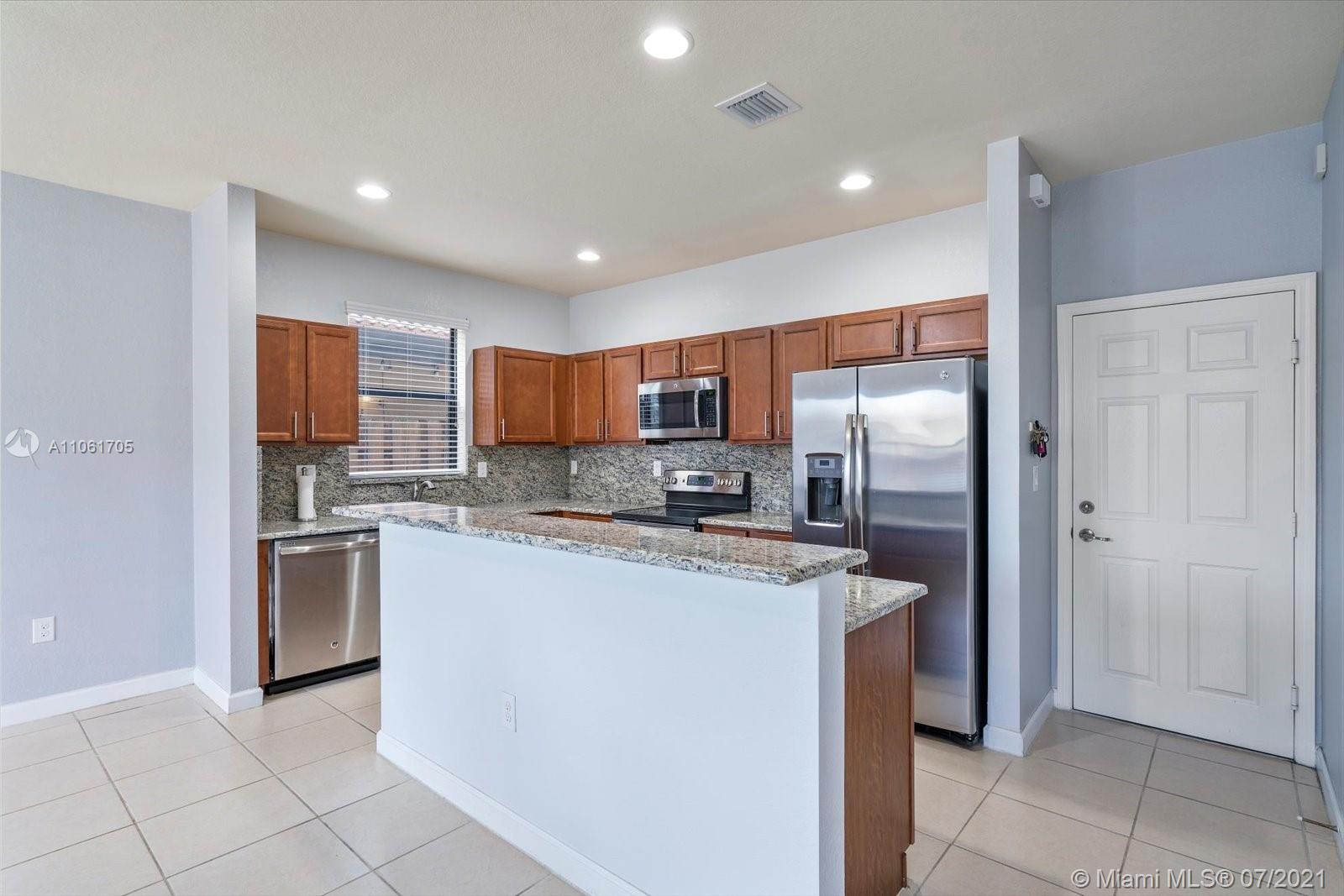 SILVER PALM WEST - Residential