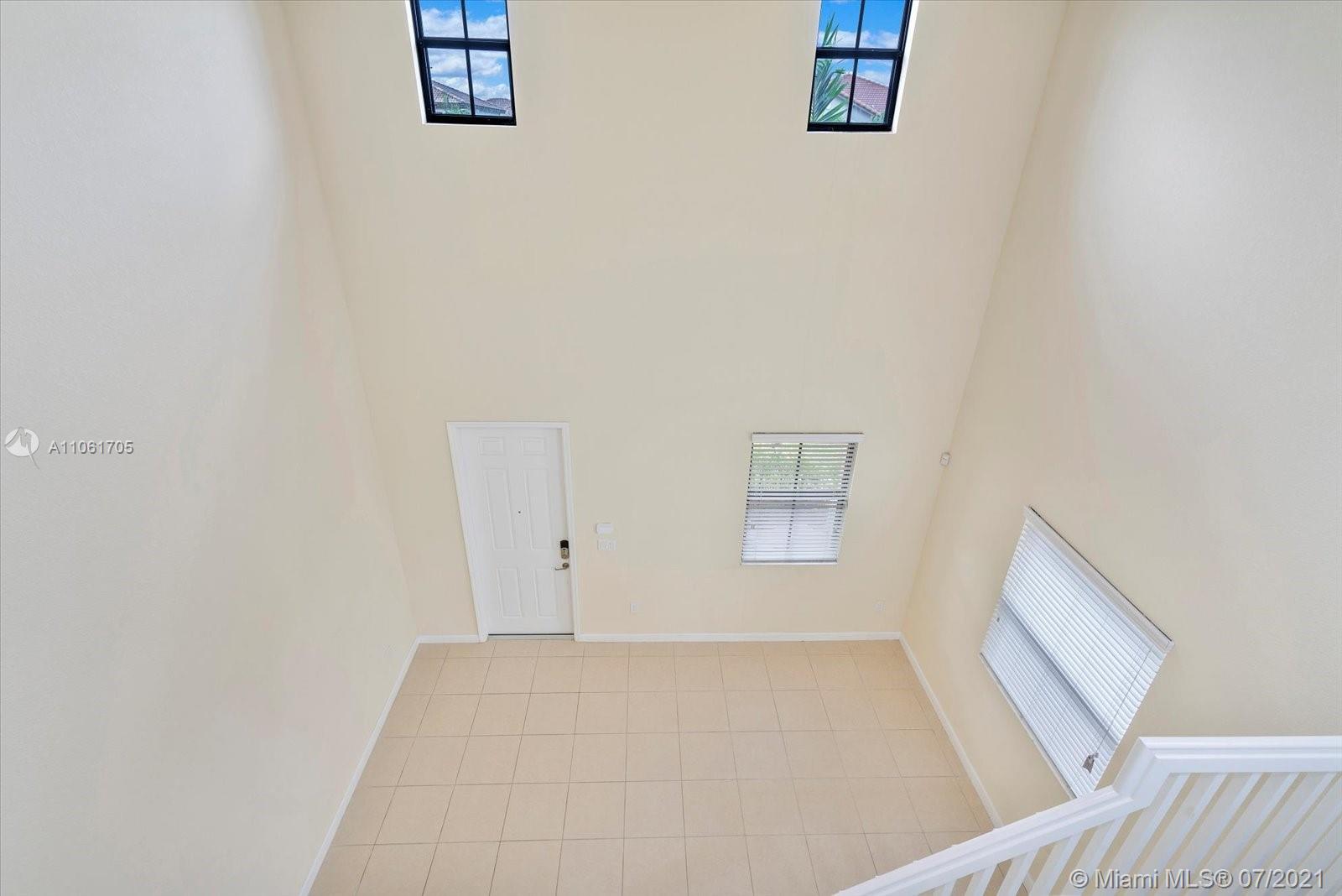 SILVER PALM WEST - Residential