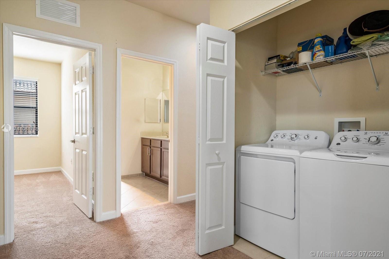 SILVER PALM WEST - Residential