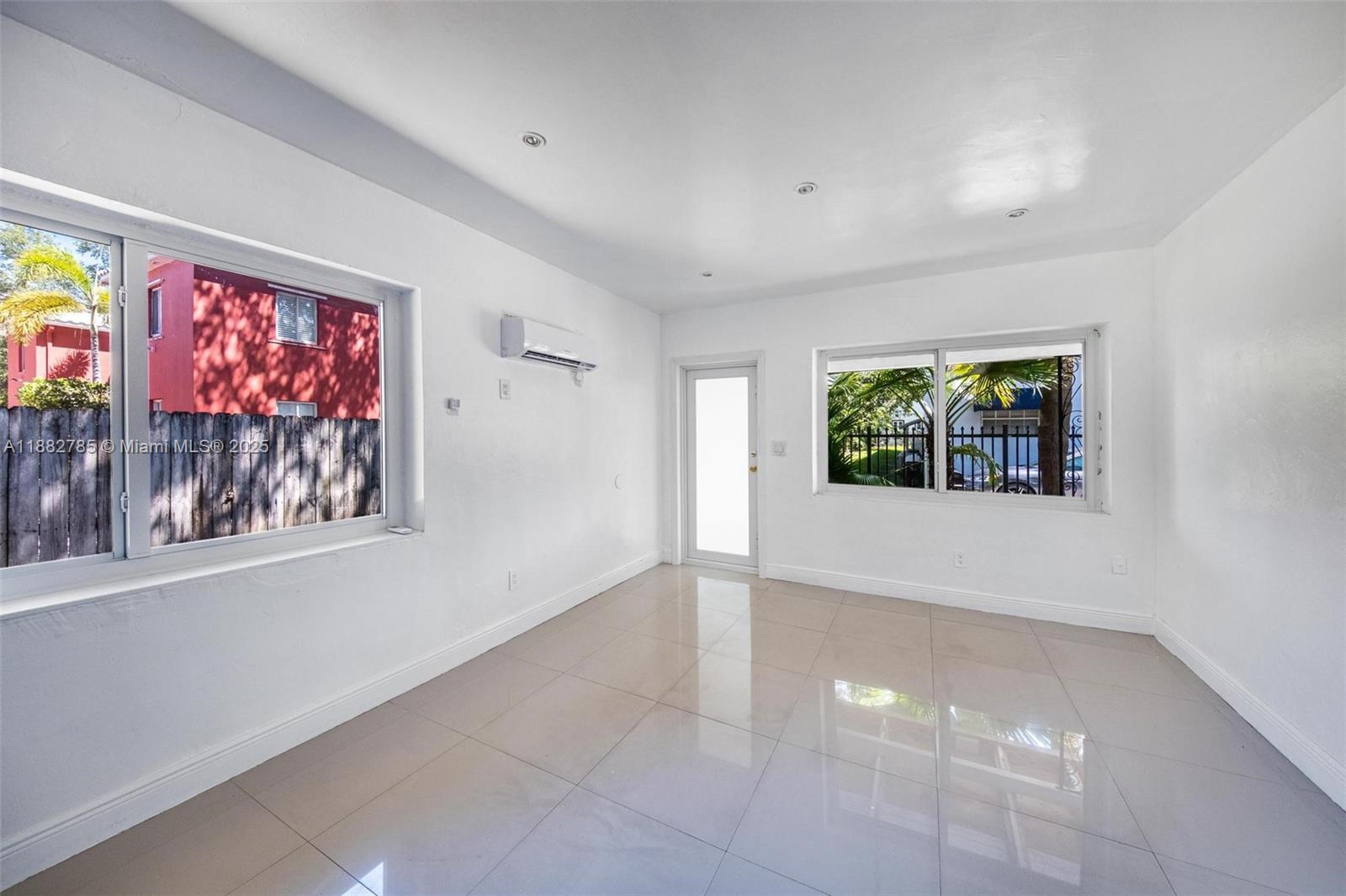 LEMON CITY WHITES - Residential Lease