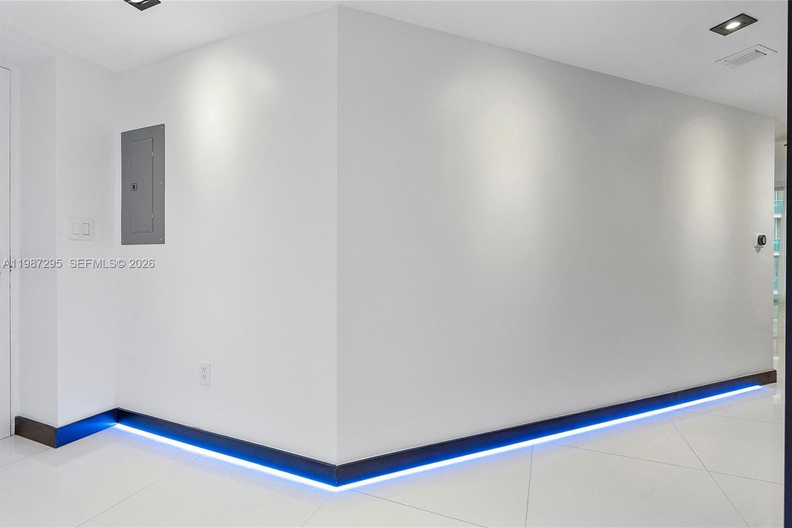 500 BRICKELL WEST CONDO - Residential Lease