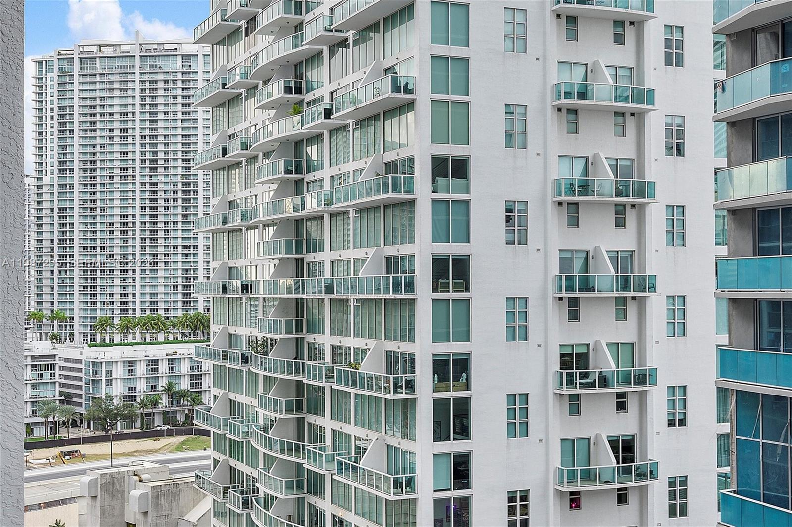 500 BRICKELL WEST CONDO - Residential Lease