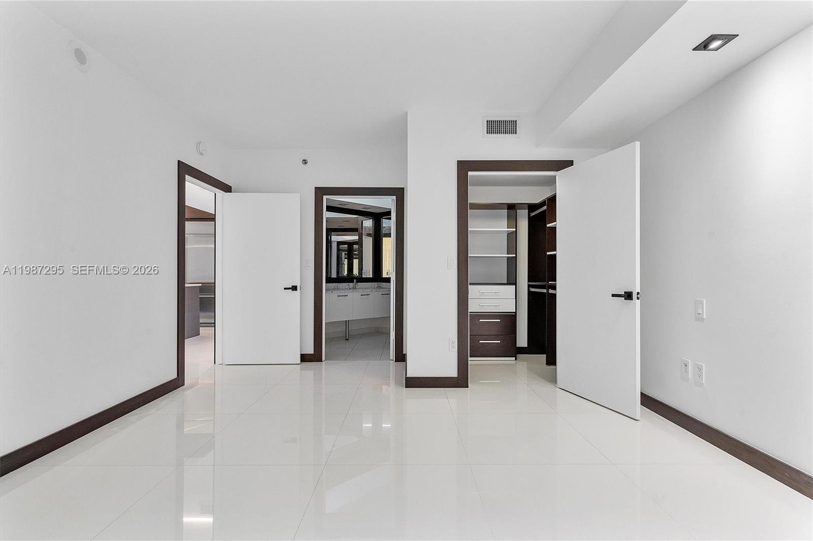 500 BRICKELL WEST CONDO - Residential Lease