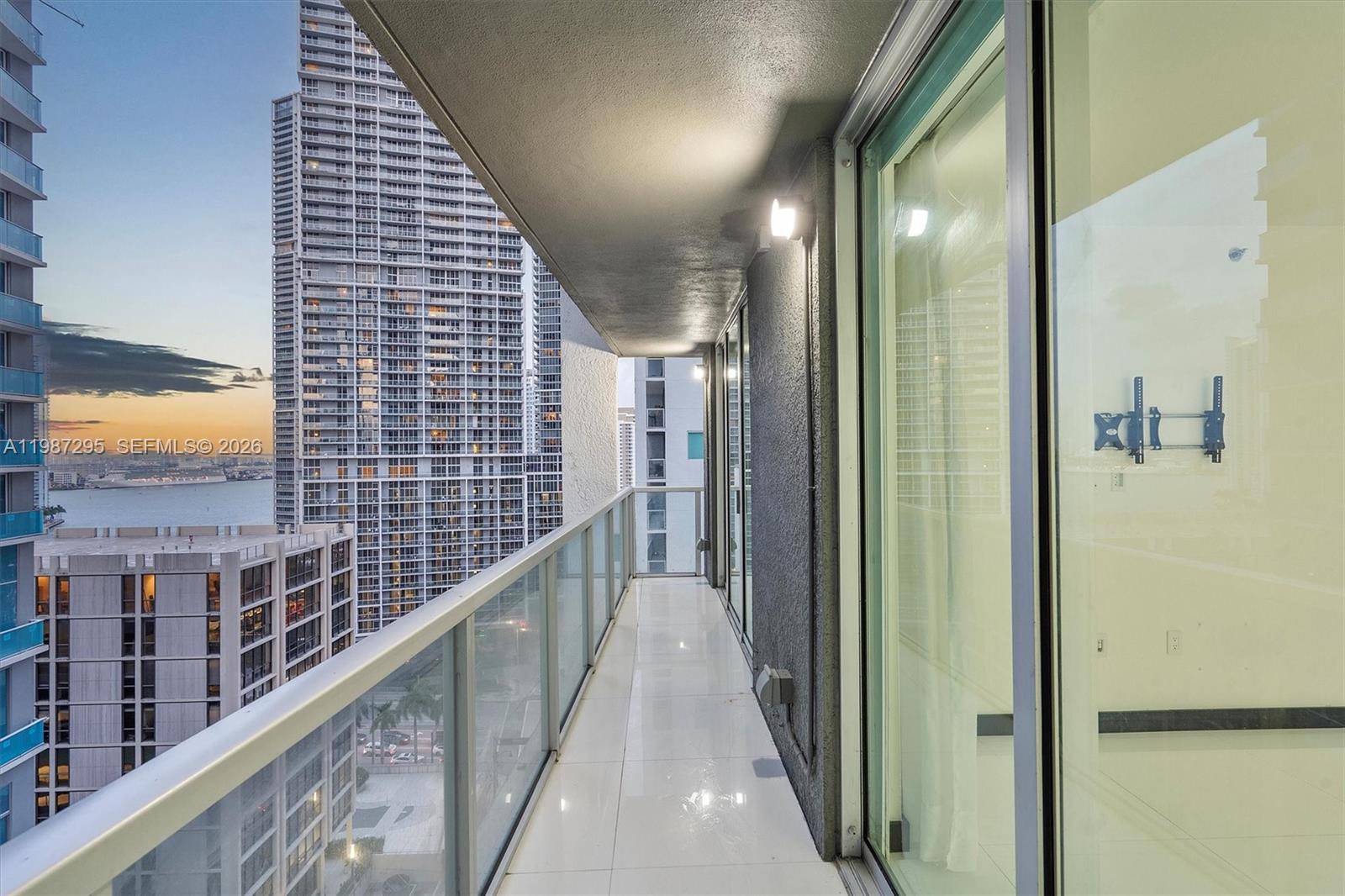 500 BRICKELL WEST CONDO - Residential Lease