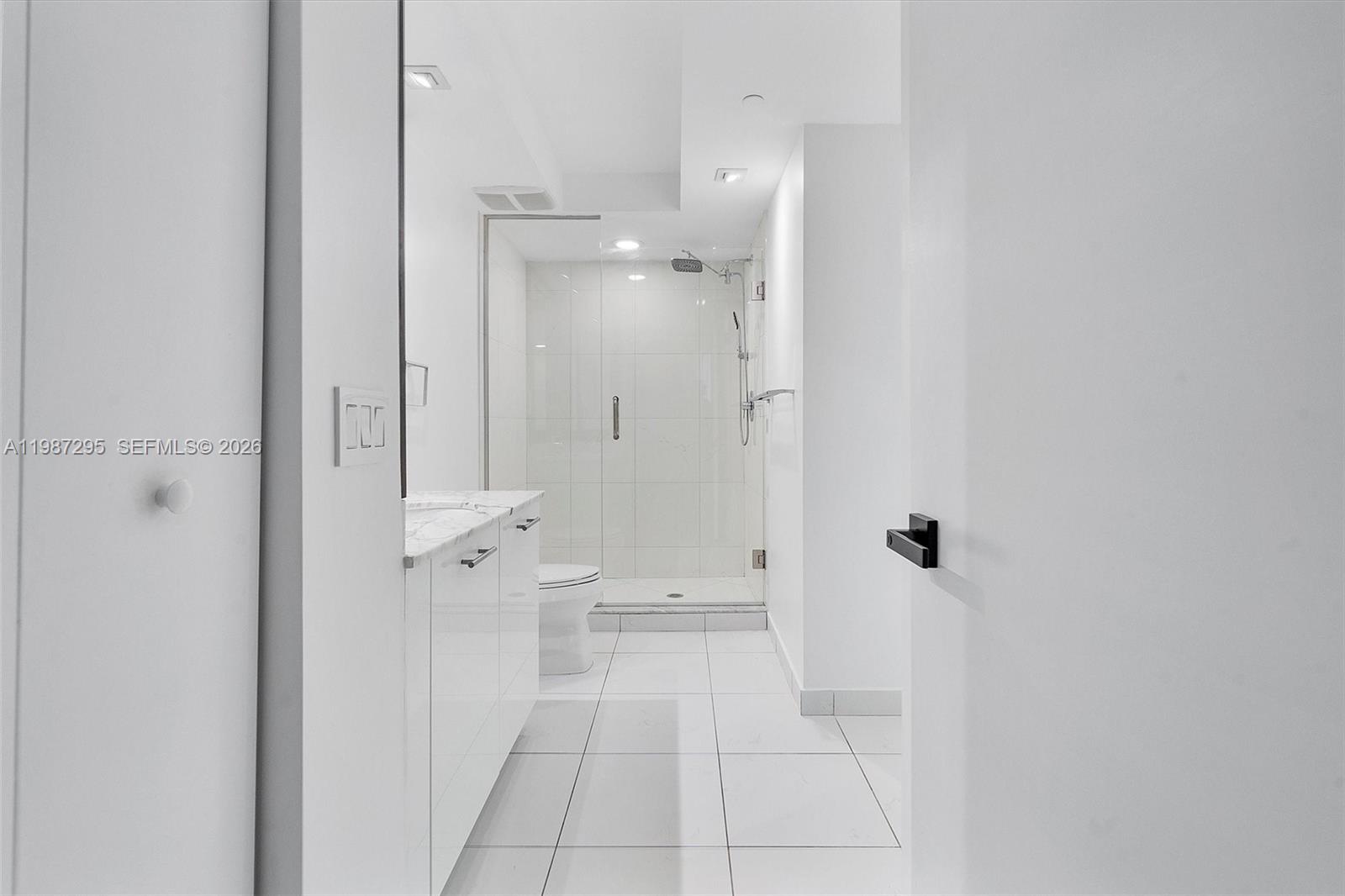 500 BRICKELL WEST CONDO - Residential Lease