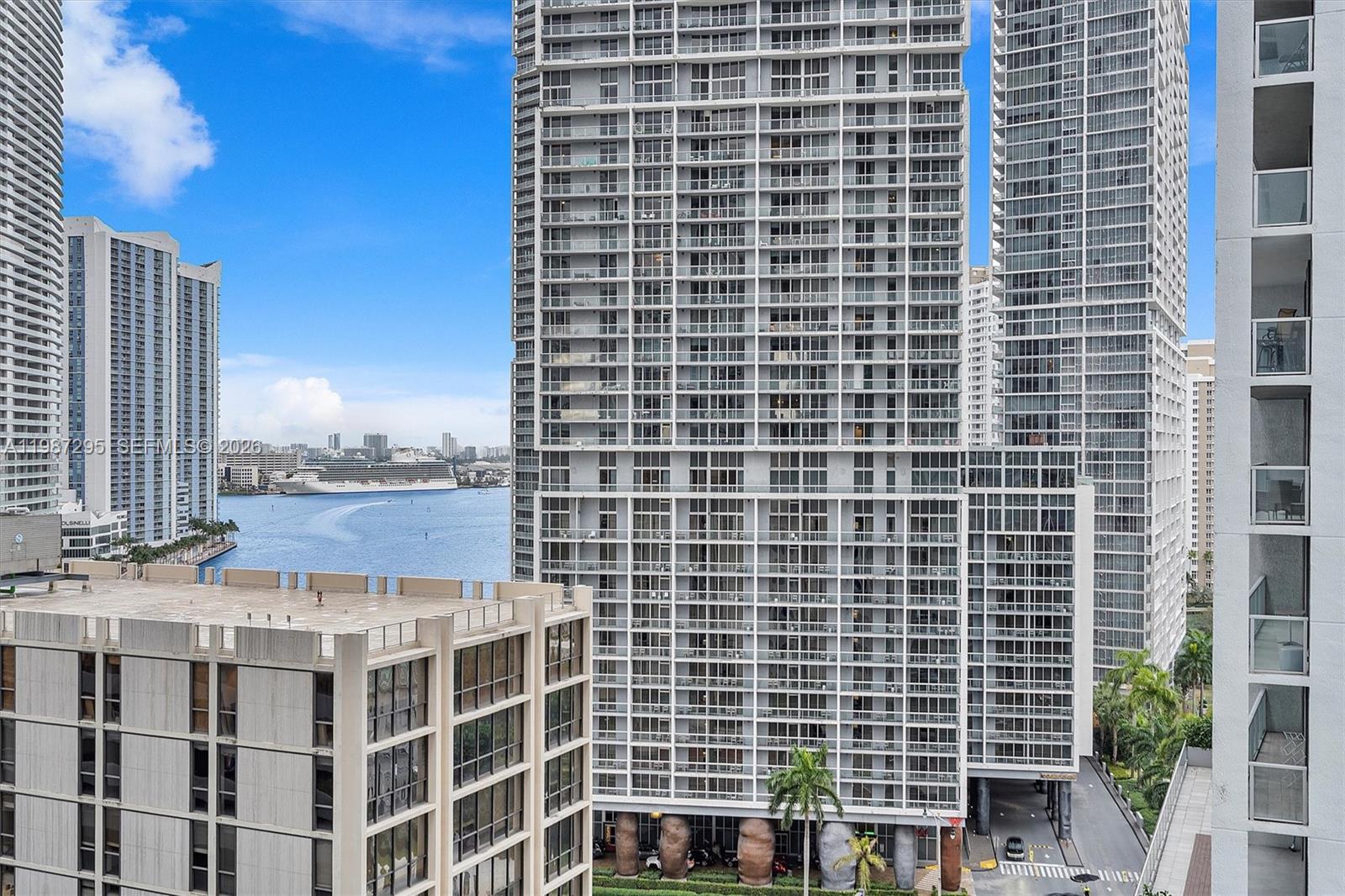500 BRICKELL WEST CONDO - Residential Lease