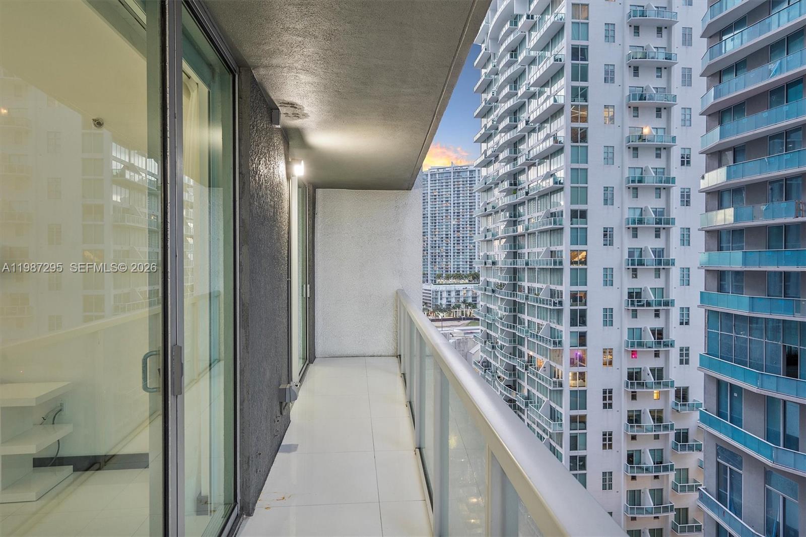 500 BRICKELL WEST CONDO - Residential Lease