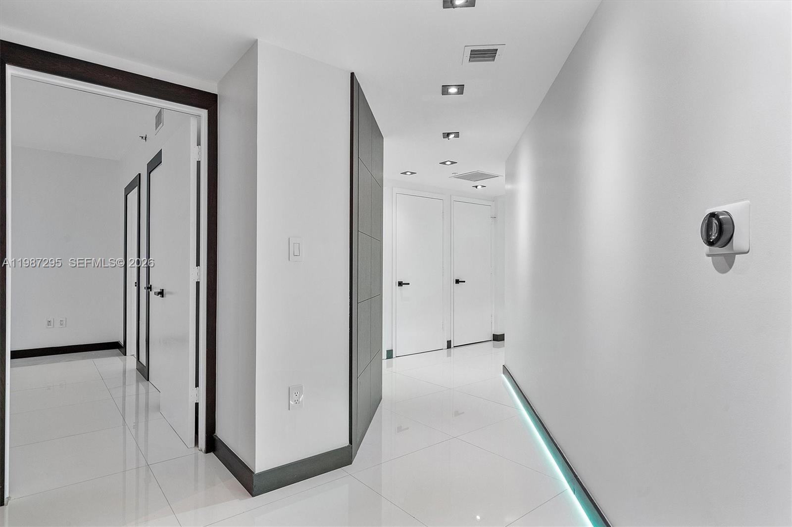 500 BRICKELL WEST CONDO - Residential Lease