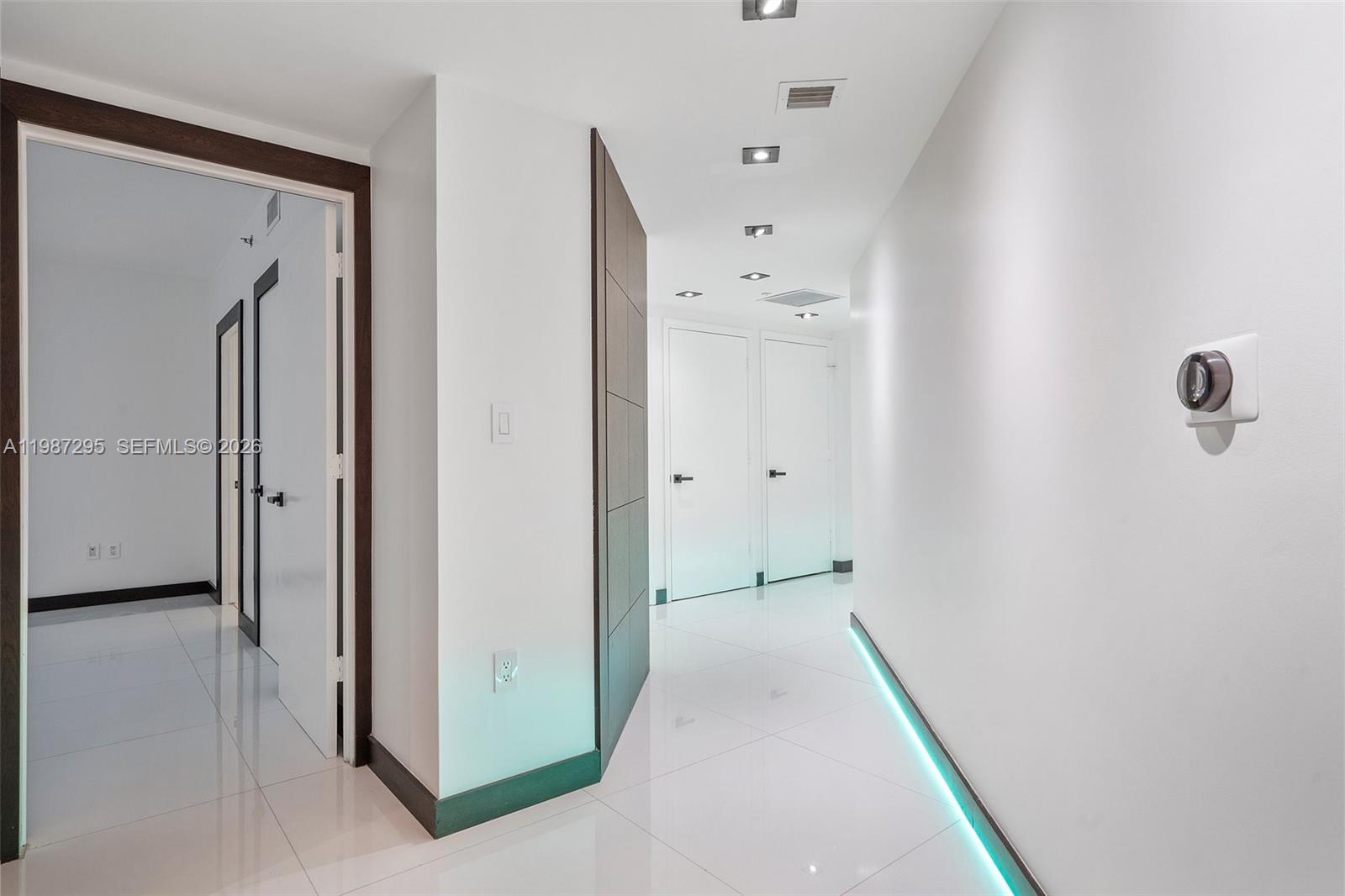 500 BRICKELL WEST CONDO - Residential Lease