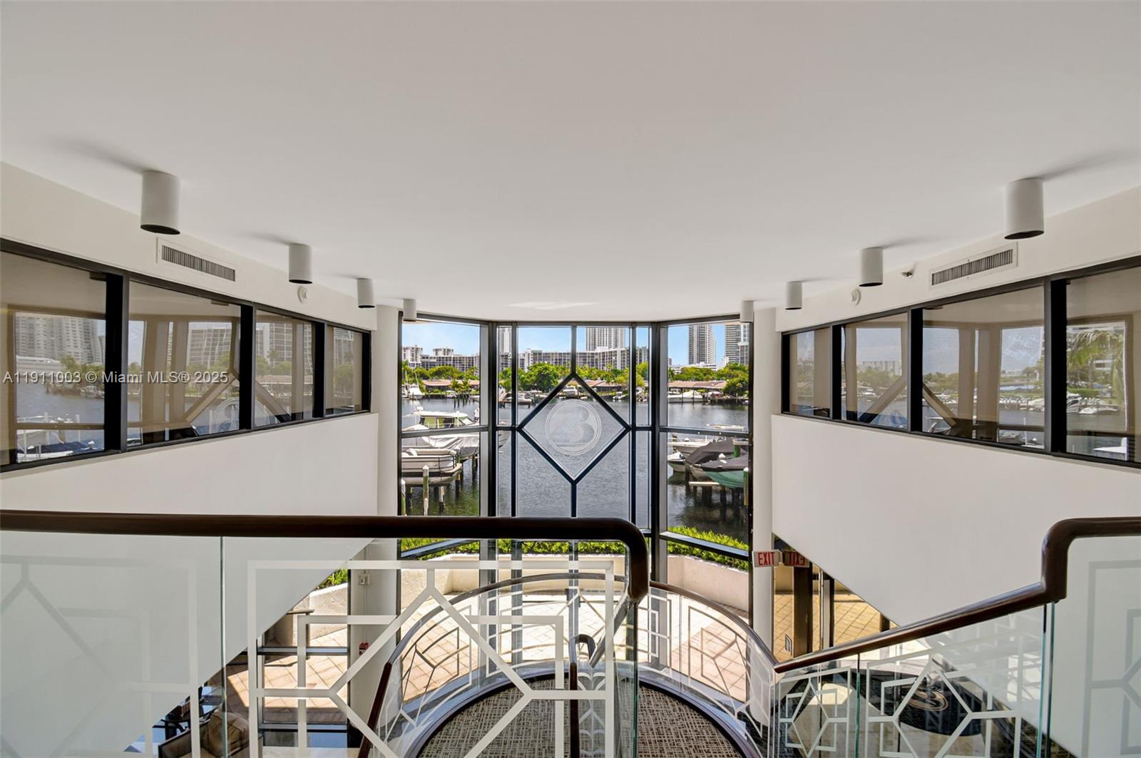 ANCHOR BAY CLUB CONDO - Residential Lease