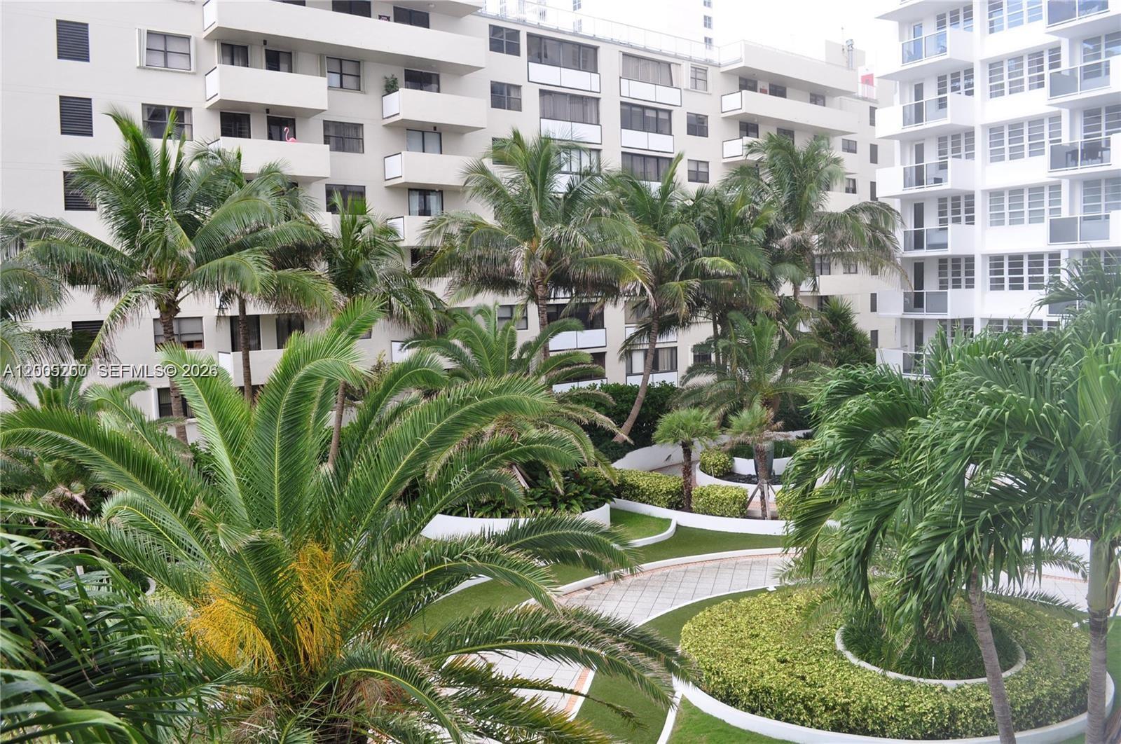 THE DECOPLAGE CONDO - Residential Lease