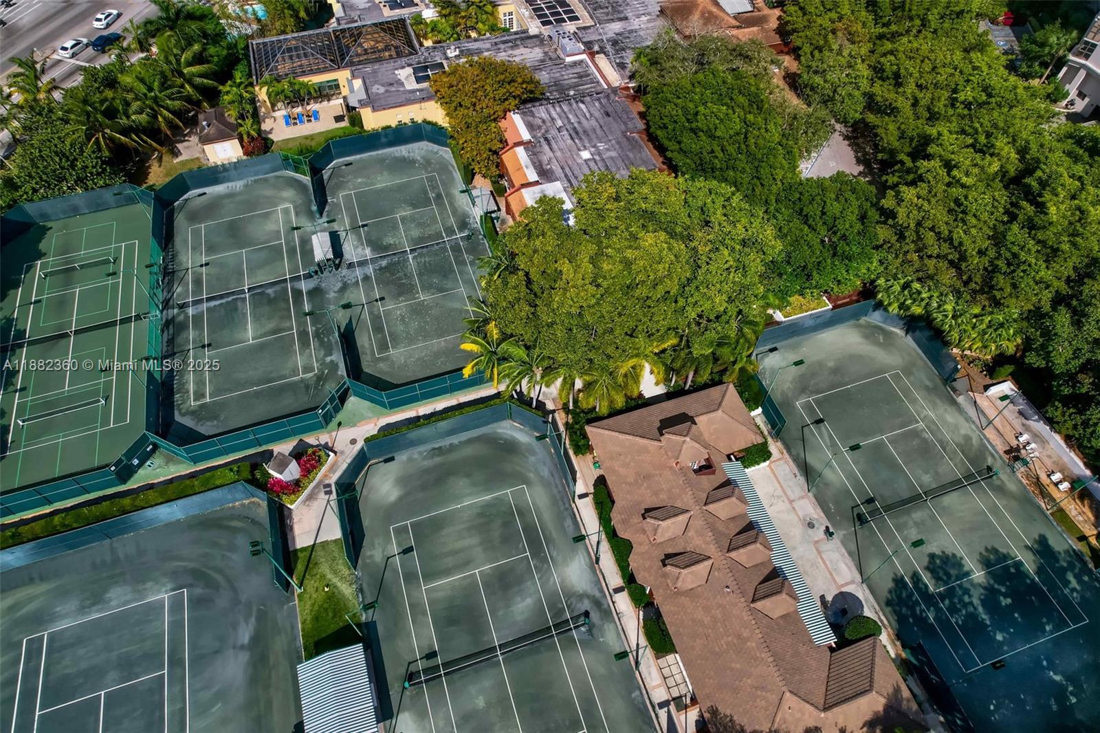 TOWERS OF QUAYSIDE CONDO - Residential Lease