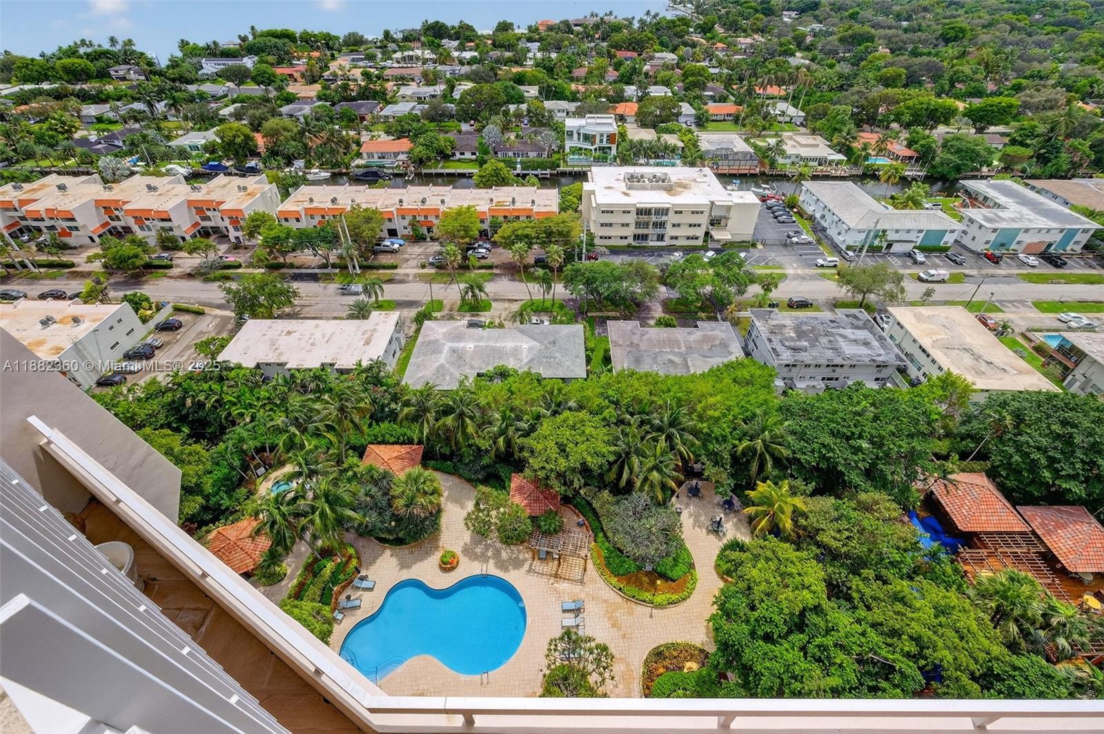 TOWERS OF QUAYSIDE CONDO - Residential Lease