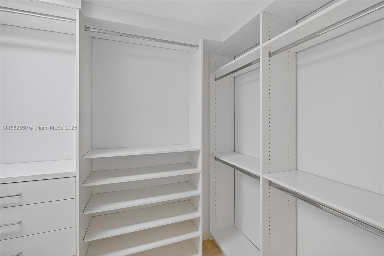 TOWERS OF QUAYSIDE CONDO - Residential Lease