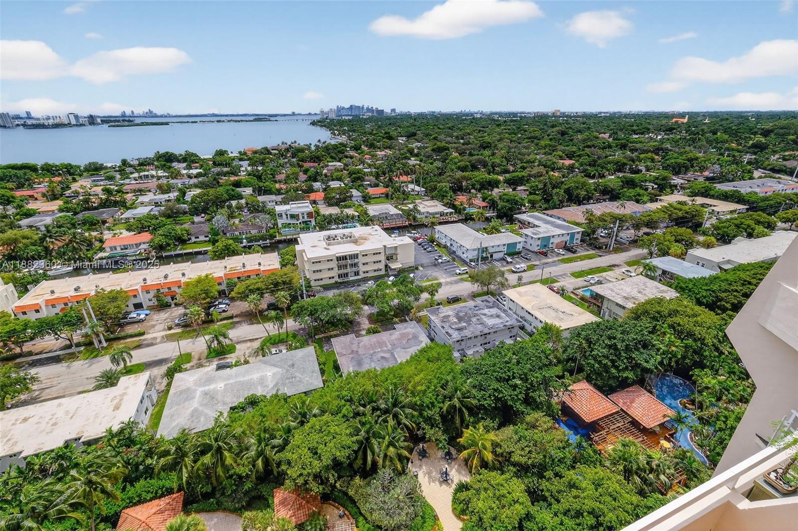 TOWERS OF QUAYSIDE CONDO - Residential Lease