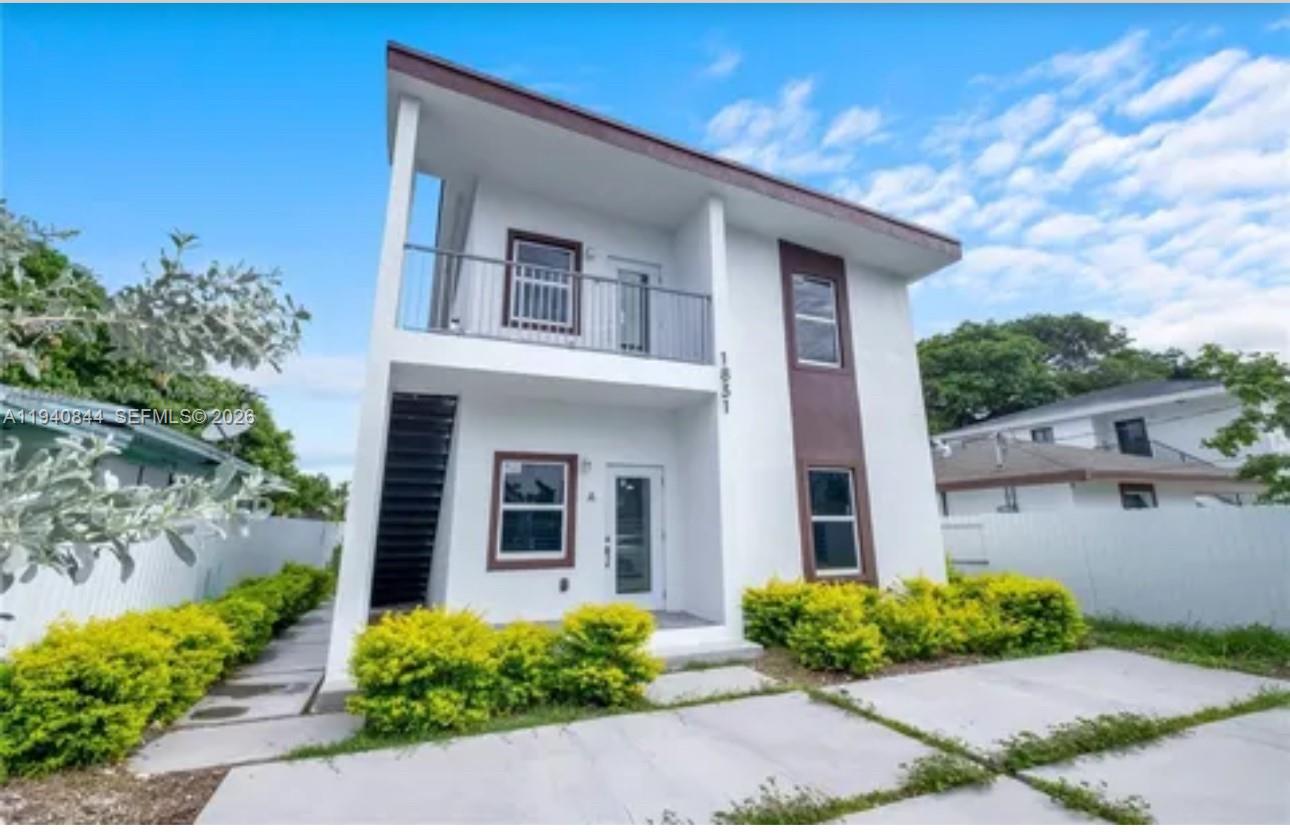 LIBERTY CITY - Residential Lease