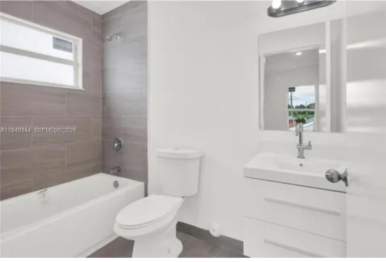 LIBERTY CITY - Residential Lease