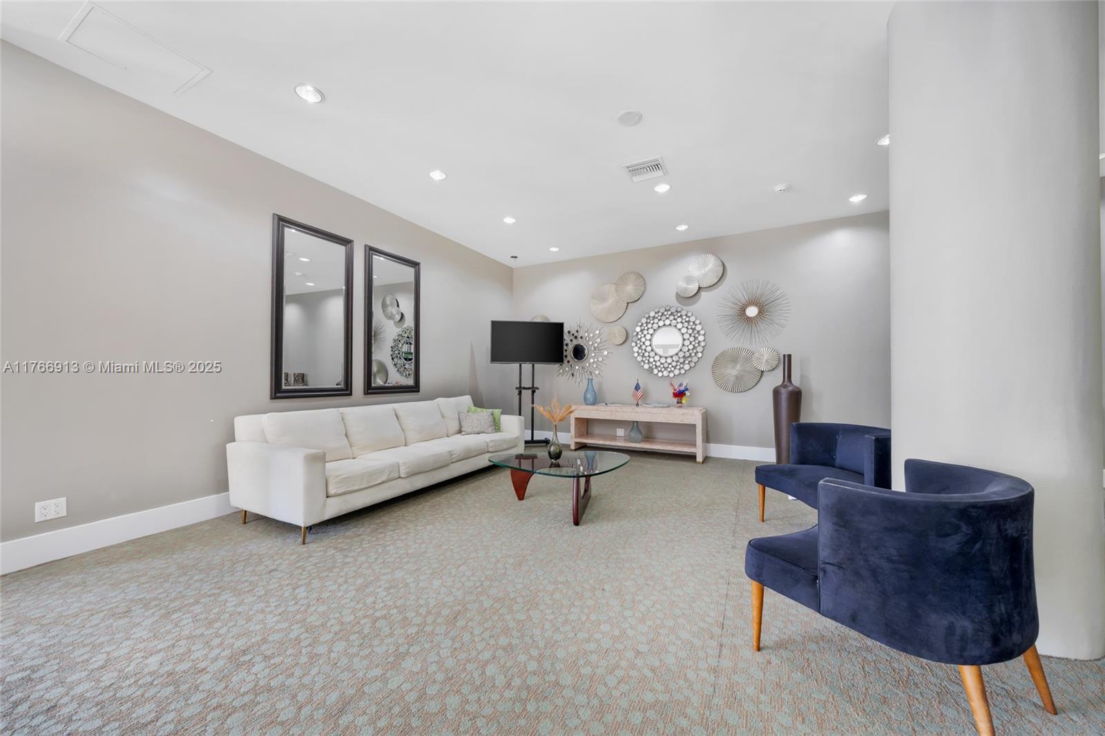 PARKVIEW POINT CONDO - Residential