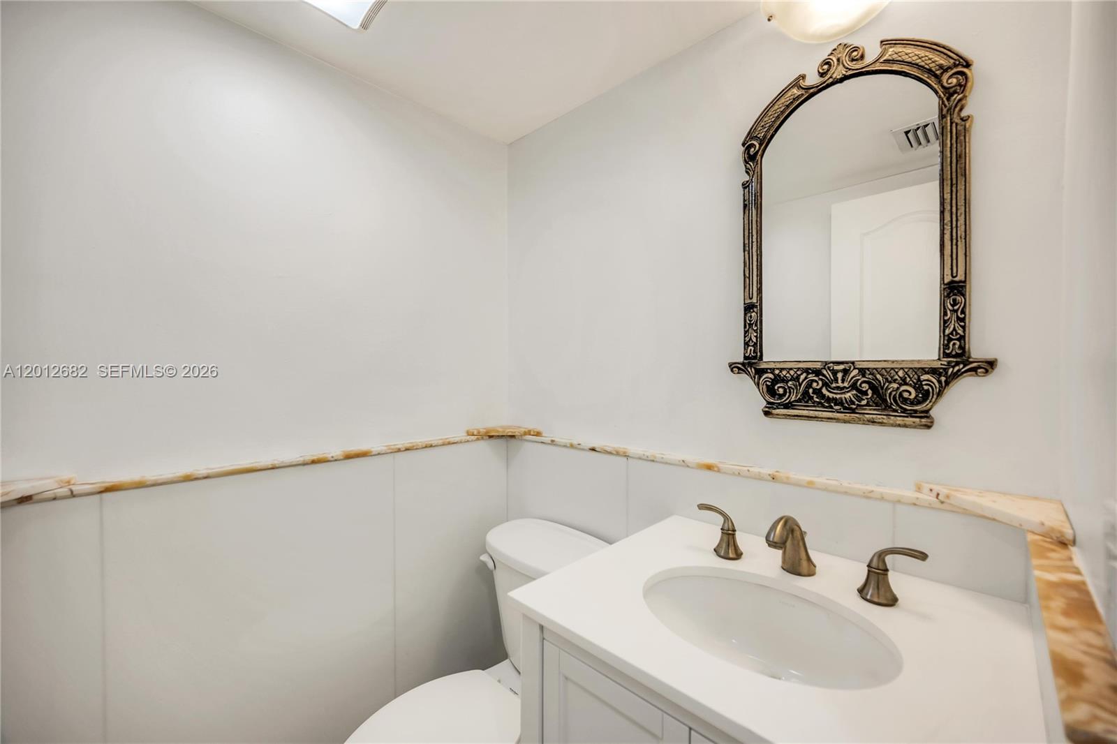 KINGS CREEK SO CONDO - Residential Lease
