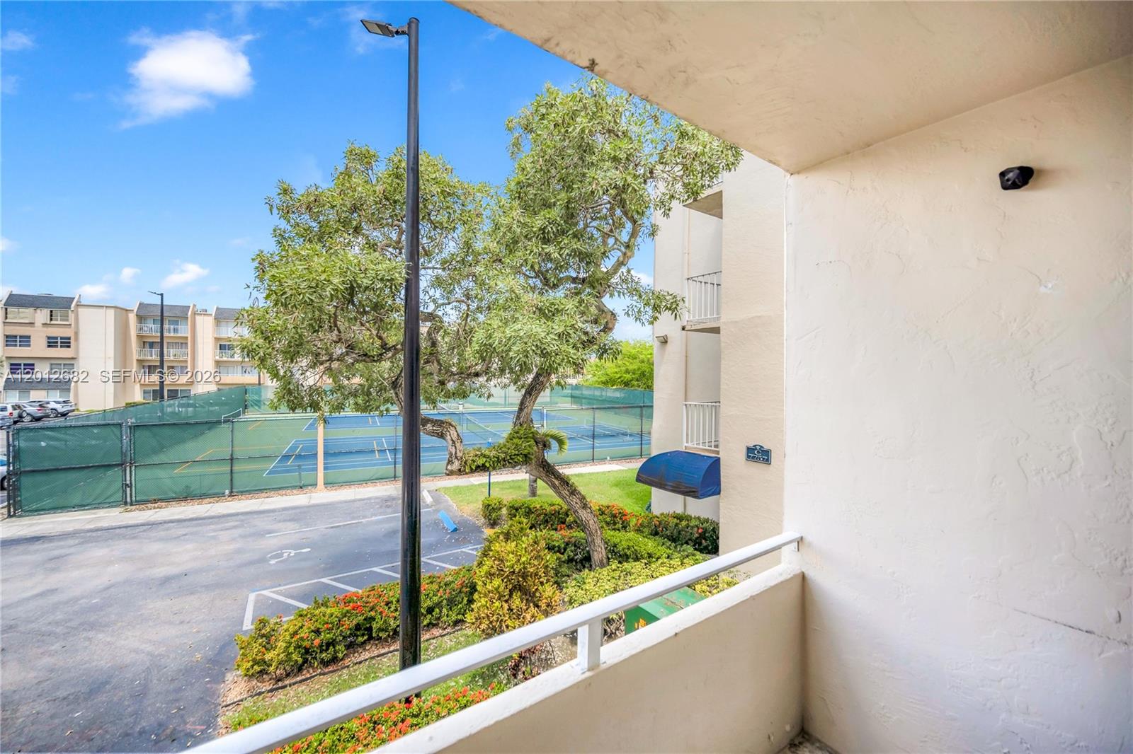 KINGS CREEK SO CONDO - Residential Lease